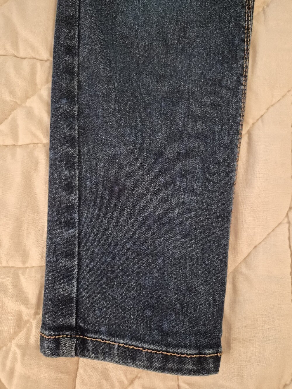 Curve Appeal High Rise Skinny w/ Comfort Waist - Size 10/30 - Picture 6 of 9
